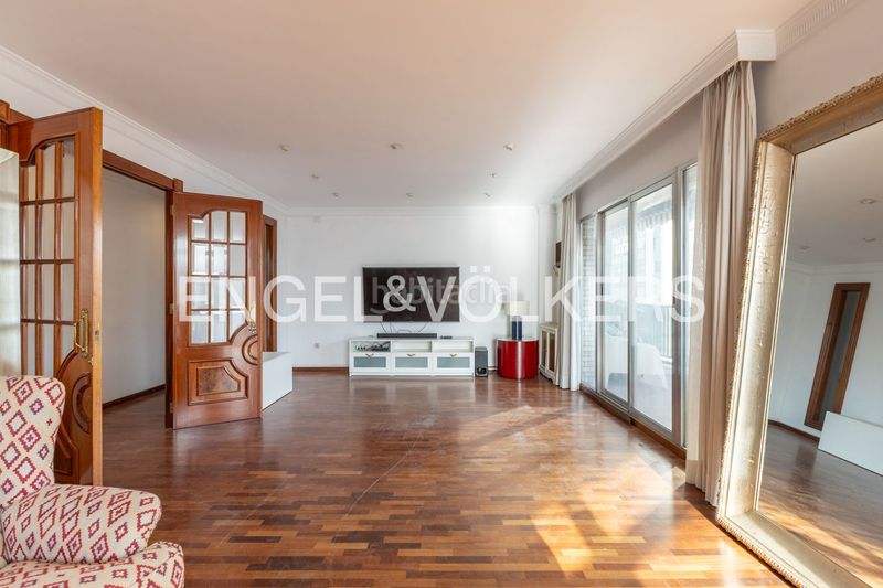 Foto 88999976-4dbe-4801-afdb-e12c02025a4f. Pis amb calefacció a Arrancapins Valencia