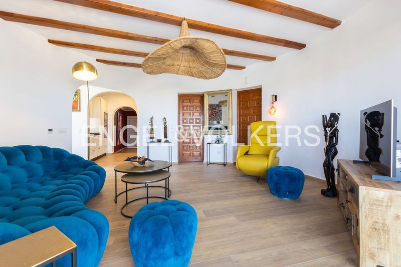 Foto df0fe01a-2187-46ca-8691-5c0414a41f53. Casa amb calefacció aparcament a El Montgó Dénia
