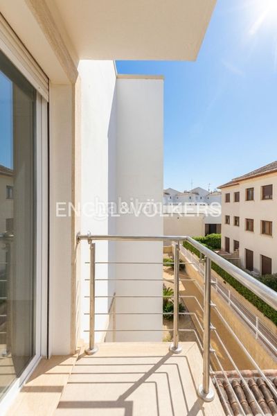Foto c61f6870-4074-4d67-bad7-f70ddf53d7fd. Pis amb calefacció aparcament piscina a Montañar-El Arenal Xàbia