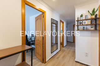 Etagenwohnung in La Vila. Coqueto piso exterior en el centro de alzira