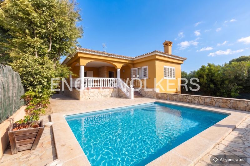 Foto d7f7ab9e-664d-4c36-a2e8-4b06e08dbeb1. Casa amb calefacció aparcament a El Balcó-Jaume I Oropesa del Mar