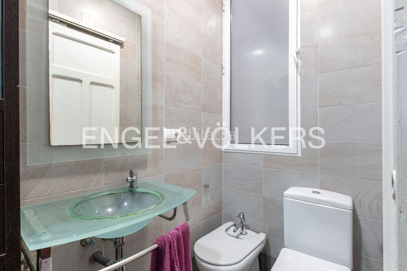 Foto 074c4d8a-6297-4756-9260-a20192f86131. Pis amb calefacció a El Pilar Valencia