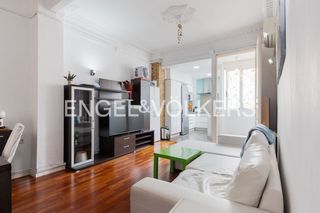 Flat in El Pilar. Piso en la zona del mercat