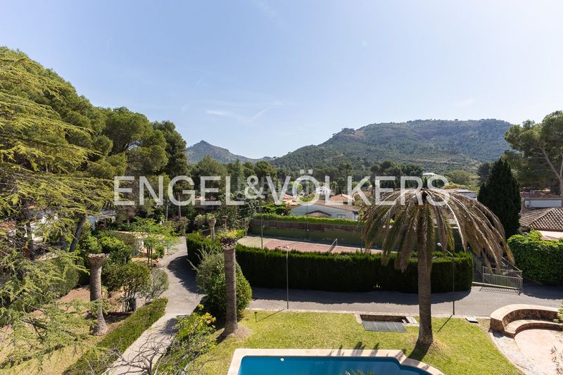 Foto 49770f23-85a1-4391-ac5d-0555d992226e. Casa amb calefacció aparcament piscina a Monteamor-La Carrasca-El Peucal Náquera