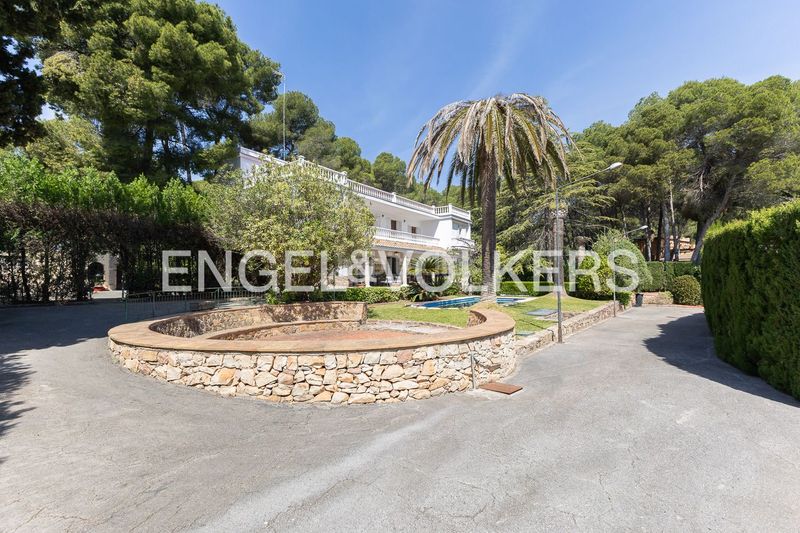 Foto ca5f81c8-b2cb-4e7a-b453-73a6c04f6ceb. Casa amb calefacció aparcament piscina a Monteamor-La Carrasca-El Peucal Náquera