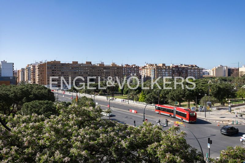 Piso en exclusiva en avenida tirso de molina. campanar en Valencia - Imagen 22