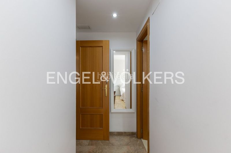 Piso mucha luz y buena ubicación! piso en residencial de Nou Benicalap en Valencia - Imagen 19