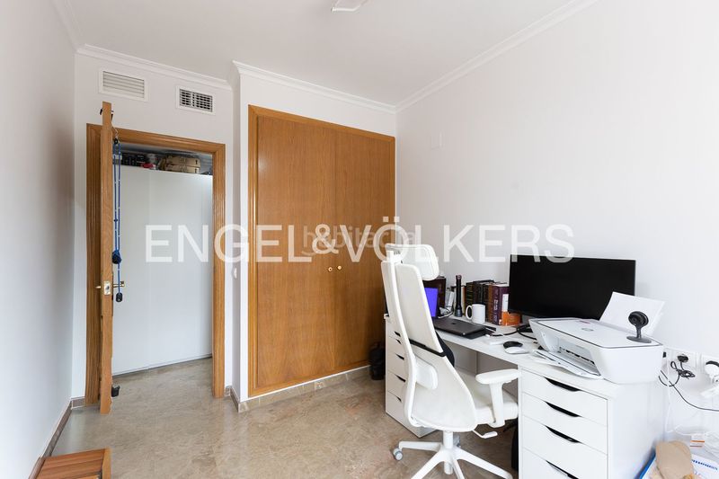 Piso mucha luz y buena ubicación! piso en residencial de Nou Benicalap en Valencia - Imagen 24