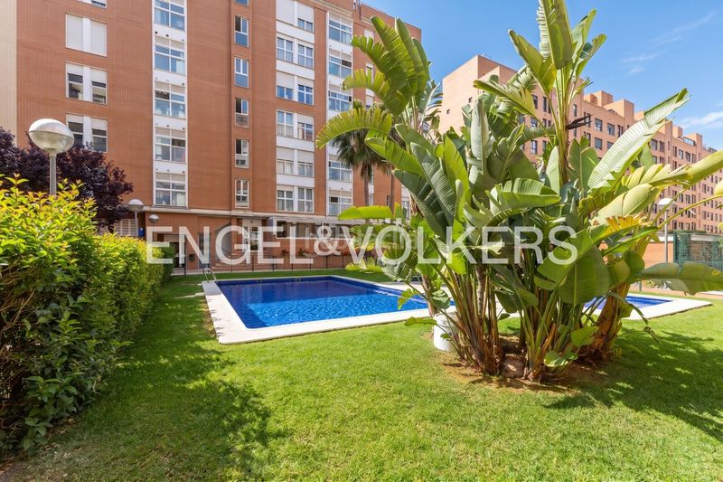 Piso mucha luz y buena ubicación! piso en residencial de Nou Benicalap en Valencia - Imagen 31
