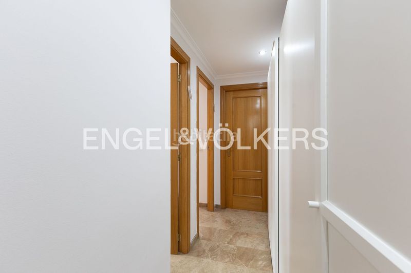 Piso mucha luz y buena ubicación! piso en residencial de Nou Benicalap en Valencia - Imagen 15
