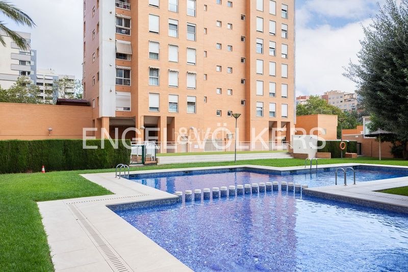 Foto dfc6fd1c-04f2-4c85-a8d0-2211b0ee2063. Pis amb calefacció aparcament piscina a Sant Pau Valencia
