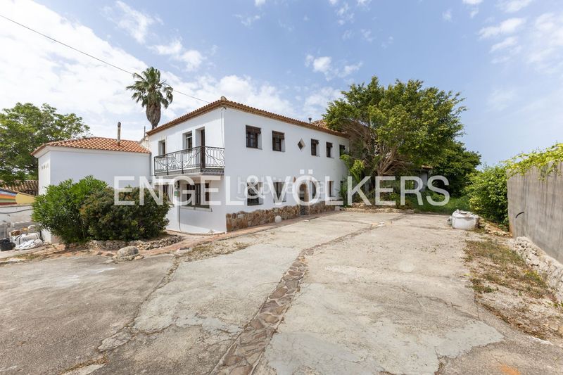 Foto 19056542-56e9-4a47-bcde-ffa15cf5d4d3. Casa amb calefacció aparcament a La Xara-La Sella Dénia
