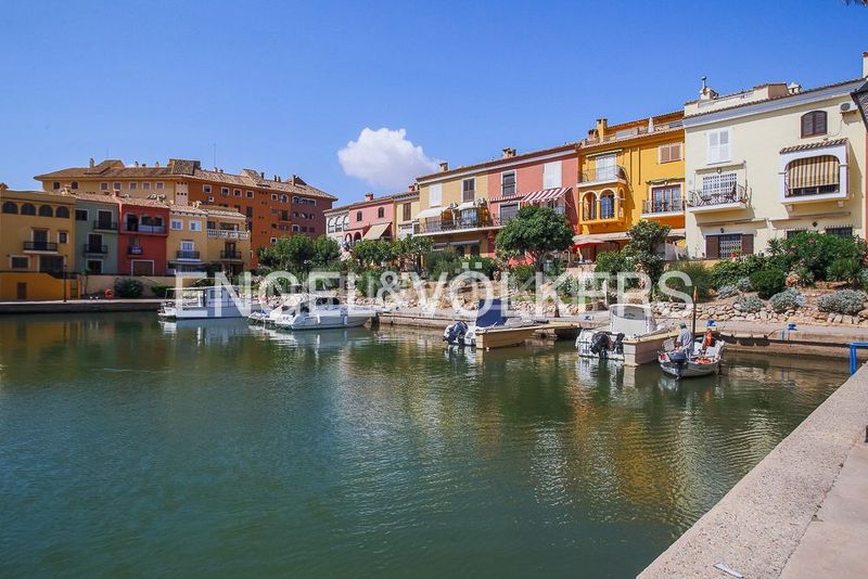 Foto 5fc808c1-0a07-4d03-9092-3be1fb40b35d. Pis amb calefacció a Port Saplaya Alboraya