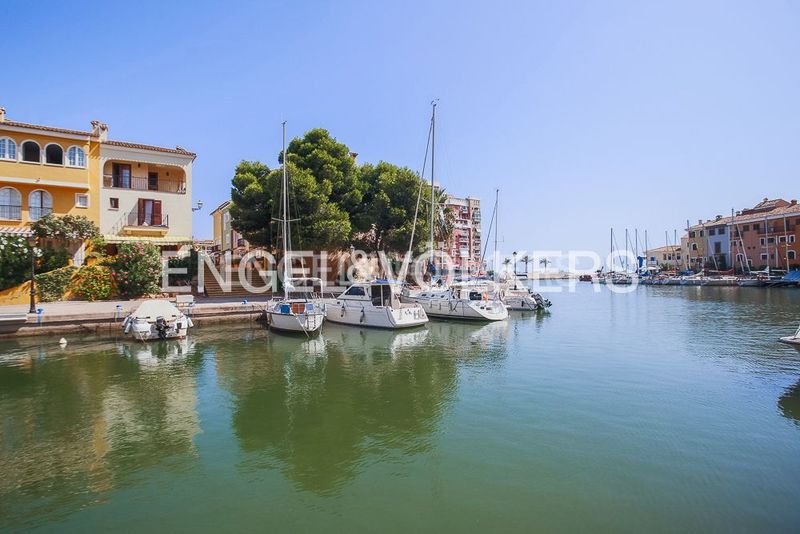 Foto e4e0d44d-6703-458f-b342-aedaef77f937. Pis amb calefacció a Port Saplaya Alboraya