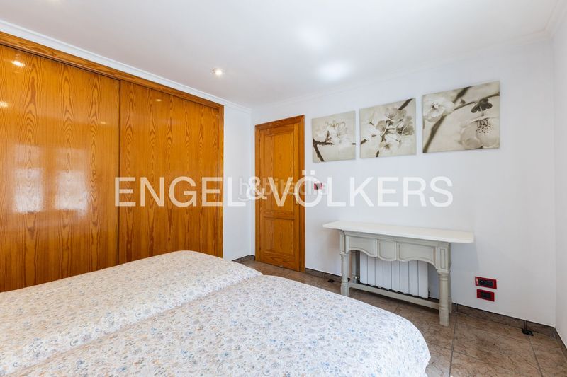 Foto d29dce9d-8592-49b1-8ba1-ce01e6a4c90a. Casa amb calefacció aparcament piscina a Las Rotas / Les Rotes Dénia