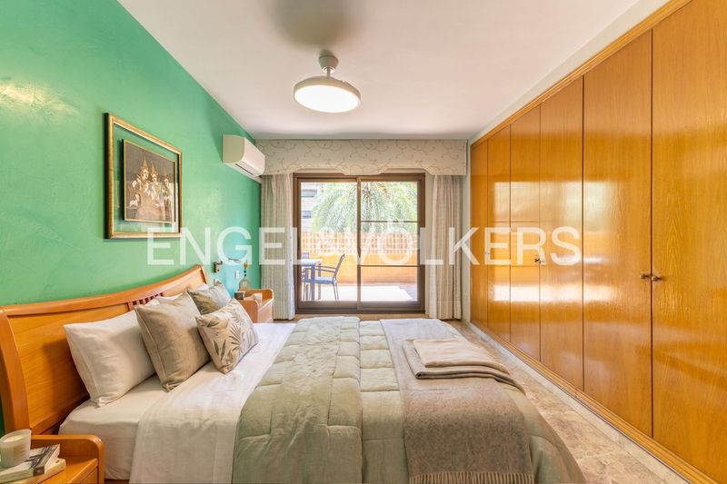 Piso luminosa vivienda con dos terrazas y plaza de garaje en Valencia - Imagen 26