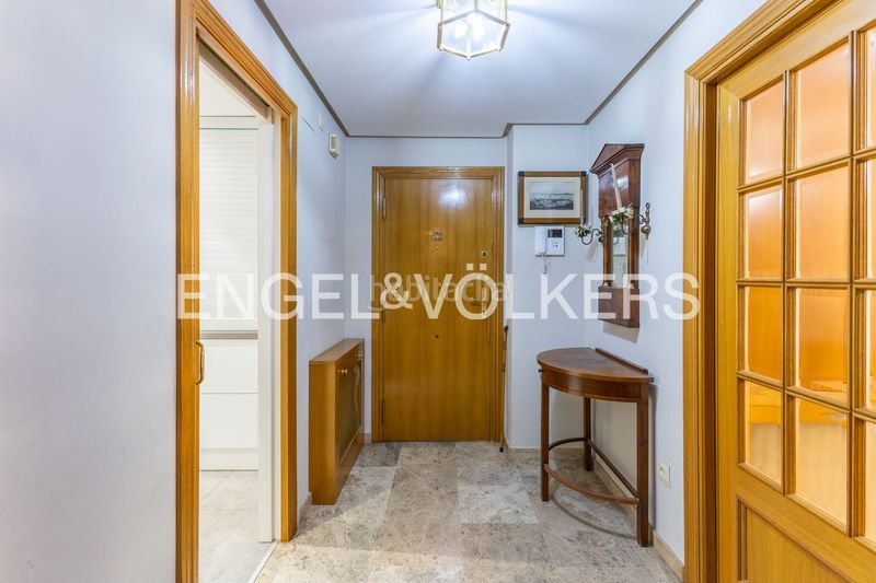 Piso luminosa vivienda con dos terrazas y plaza de garaje en Valencia - Imagen 24