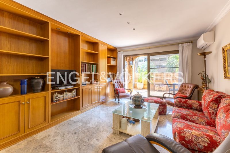 Piso luminosa vivienda con dos terrazas y plaza de garaje en Valencia - Imagen 10