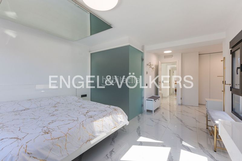 Foto a8008006-fb26-4a7c-9639-b3ec611eb506. Casa amb calefacció aparcament piscina a Playa de Gandía Gandia