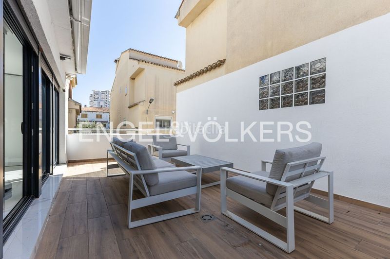 Foto e47b7743-56ae-45b4-81ba-e2b3f2445875. Casa amb calefacció aparcament piscina a Playa de Gandía Gandia