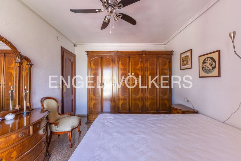 Piso apartamento ideal ubicado en una séptima planta, en pleno corazón del emblemático barrio marinero del cabañal. en Valencia - Imagen 15