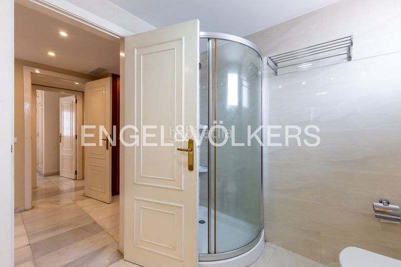 Piso impresionante vivienda en jorge juan en El Pla del Remei Valencia - Imagen 35