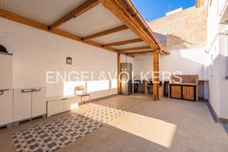 Appartement à Centro. Bajo vivienda con patio y barbacoa en bétera, valencia