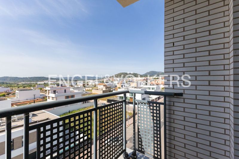 Foto 0aed43af-8474-4e6c-99d3-4a83809bb77d. Àtic amb calefacció aparcament a Vall d´Uixó (la)