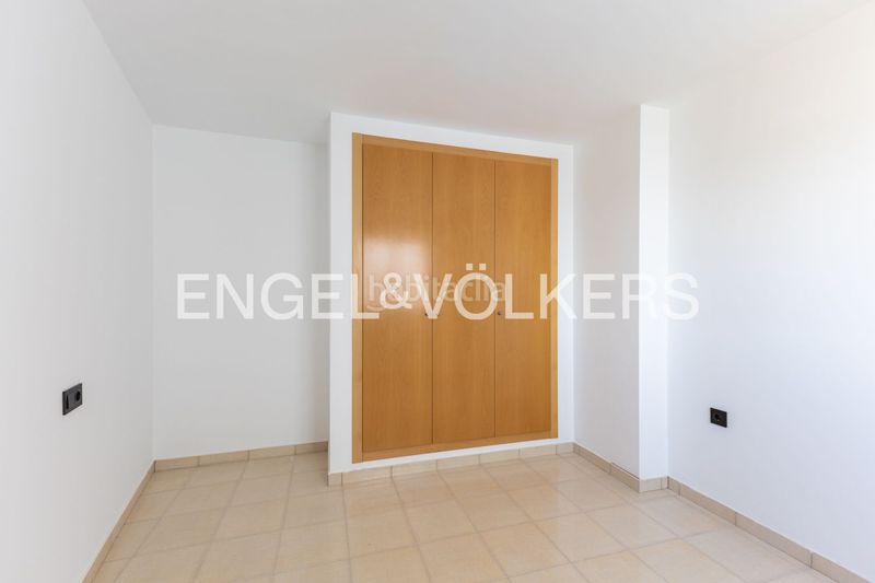 Foto 4fedb60a-f758-4ce3-a08c-4867a978225d. Àtic amb calefacció aparcament a Vall d´Uixó (la)