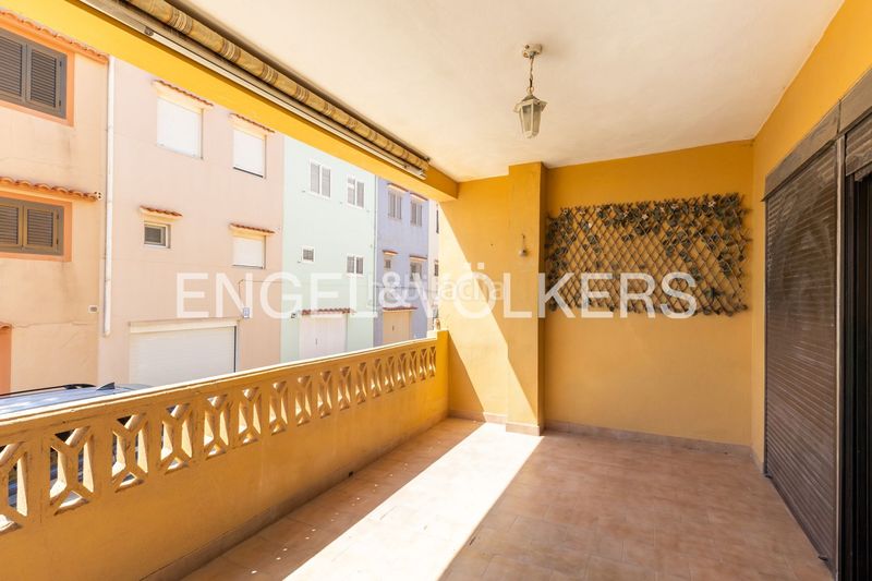 Foto 5e8b3677-95bf-436f-b7f7-a3fe3702dd11. Casa amb calefacció aparcament a Mareny de Barraquetes Sueca
