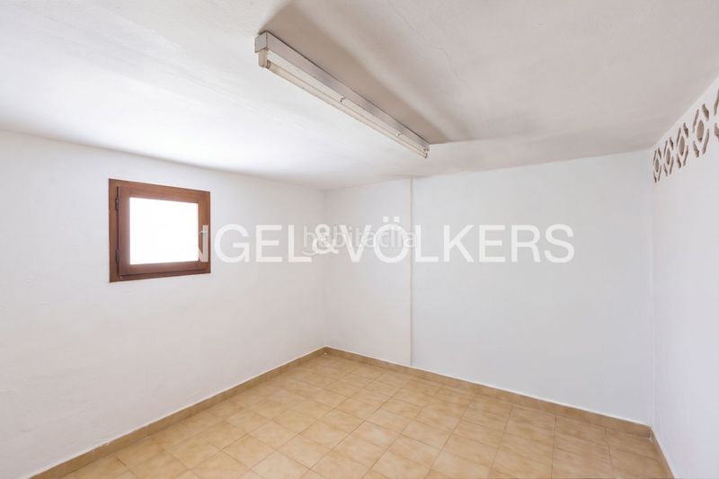 Foto 8fad7066-fe58-4c18-810a-5b45a3d61edc. Casa amb calefacció aparcament a Mareny de Barraquetes Sueca