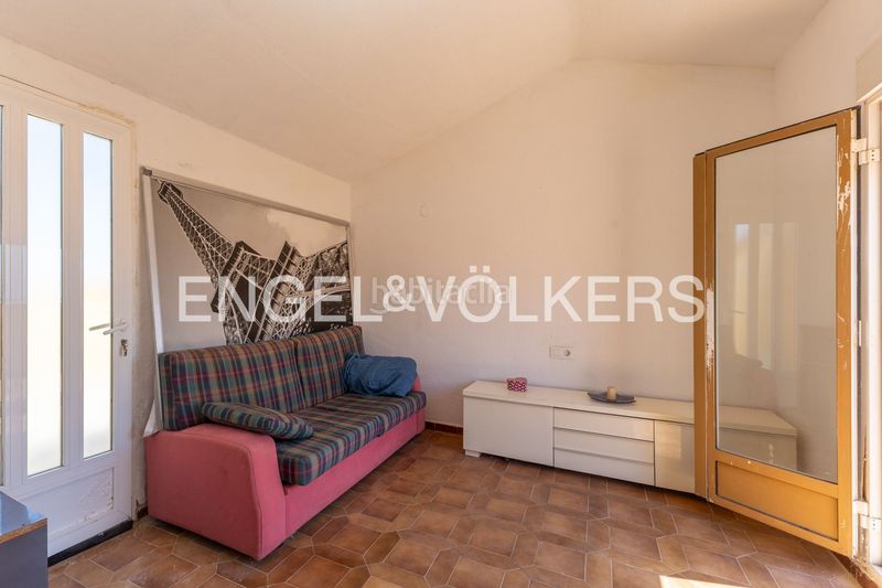 Foto a52f39e2-65d9-4875-91e4-101e9de42a30. Casa amb calefacció aparcament a Mareny de Barraquetes Sueca