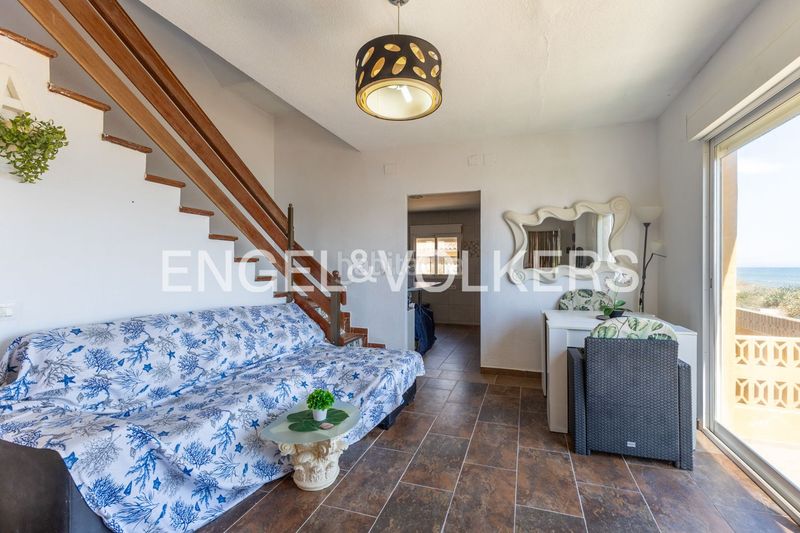 Foto f50a46f9-75ab-4e5e-adf6-bdf9566e0694. Casa amb calefacció aparcament a Mareny de Barraquetes Sueca