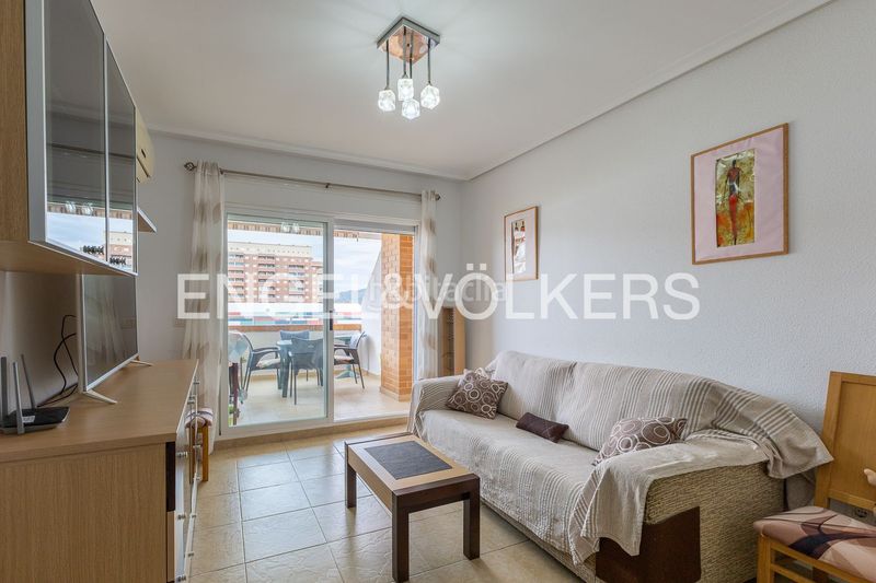 Foto e84af81c-fb06-4607-b423-472cf951c19d. Pis amb calefacció aparcament piscina a Playa Coral - Torremar Oropesa del Mar