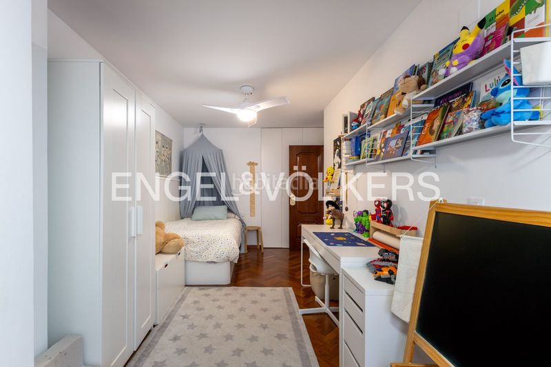 Foto ad6c0f6f-285d-4b34-9297-e7f25f4dd400. Pis amb calefacció a Malilla Valencia