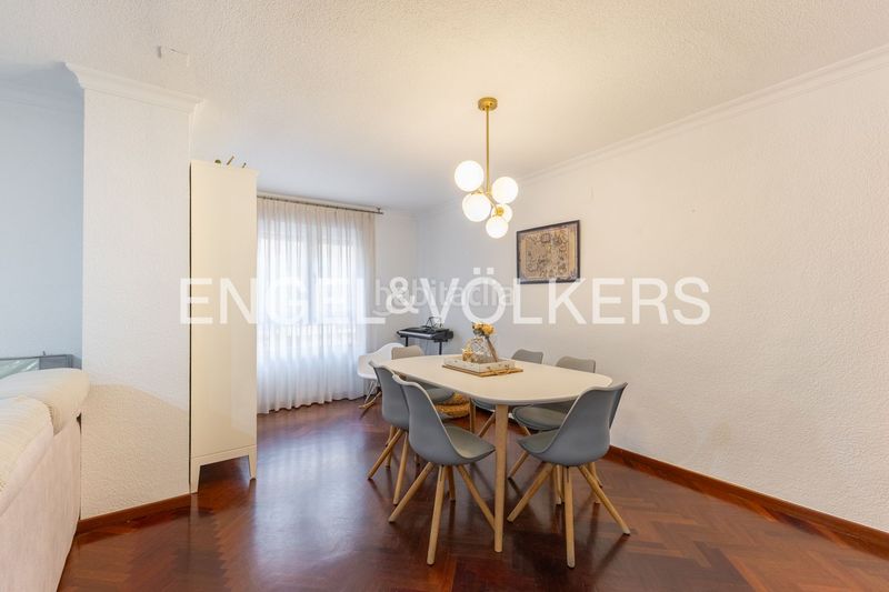 Foto ed615c10-3c46-4e71-880e-6f10d0d36e36. Pis amb calefacció a Malilla Valencia
