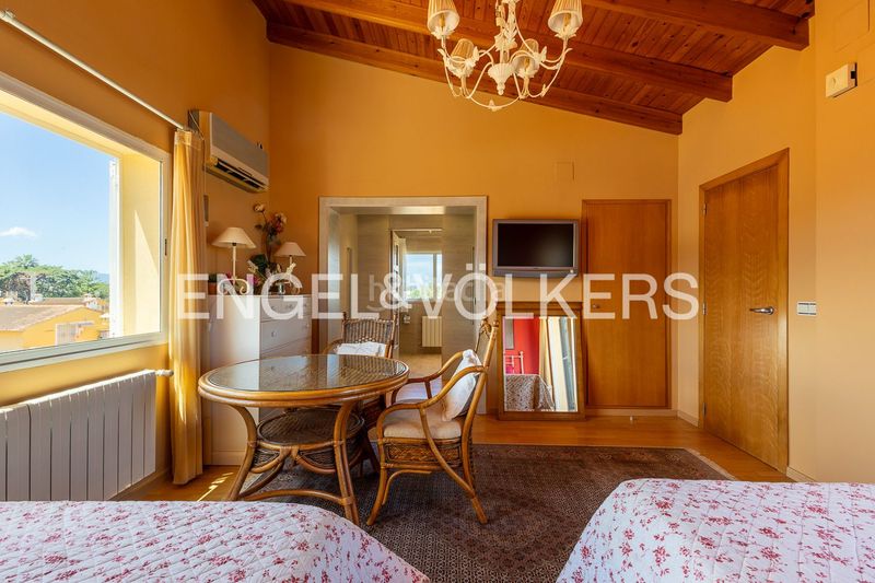 Foto 58055a95-0722-4d8d-b91d-b21e7d35d294. Casa amb calefacció aparcament piscina a Les Bassetes - El Marjal Dénia