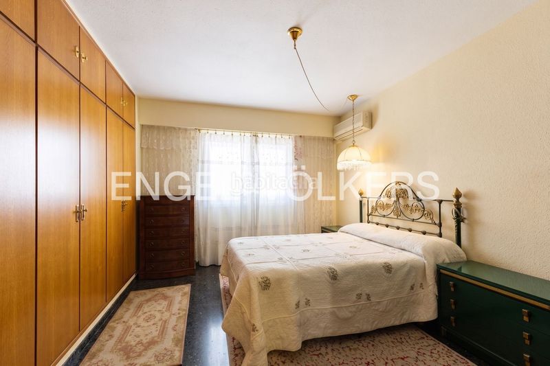 Piso acogedora vivienda junto al edificio europa en Valencia - Imagen 14