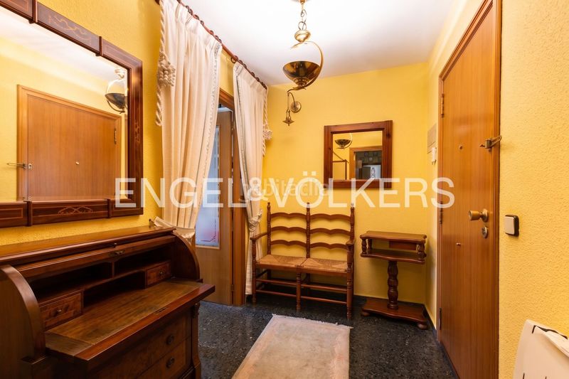Piso acogedora vivienda junto al edificio europa en Valencia - Imagen 21