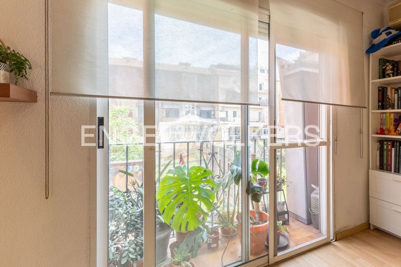 Piso acogedora vivienda con inquilino en islas canarias en Valencia - Imagen 4