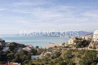 Location Attique à El Faro. Fantástico atico de corta estancia con vistas al mar en cullera