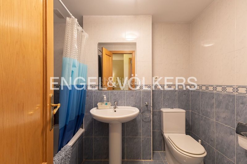 Foto be836dc4-baba-4937-abd7-a0b79446fbff. Casa amb calefacció aparcament piscina a Casco Urbano Náquera