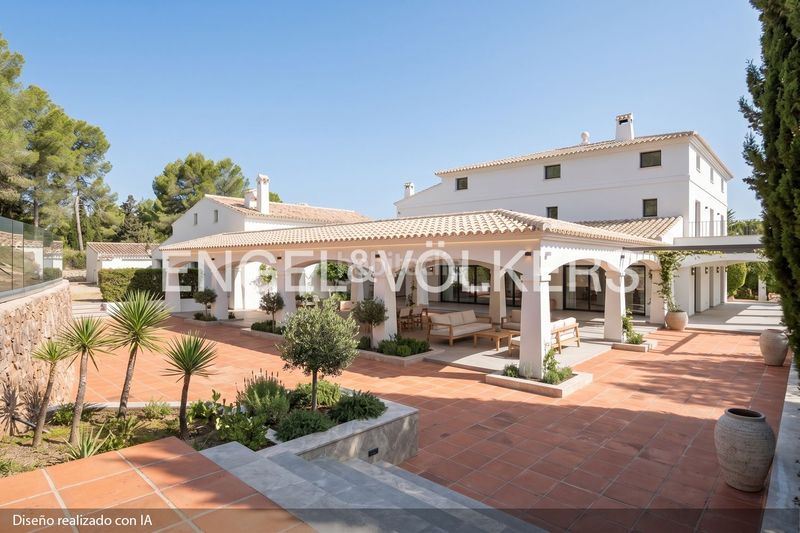 Foto bf748b98-f6b1-4602-96b2-3f296c85b94a. Casa amb calefacció aparcament piscina a Centro Ontinyent