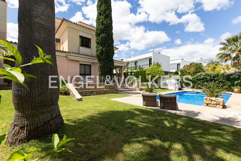 Foto a7795d6b-9056-4d41-9e1e-d65bb2398e5e. Casa amb calefacció aparcament piscina a Alfinach - Monasterios Puçol