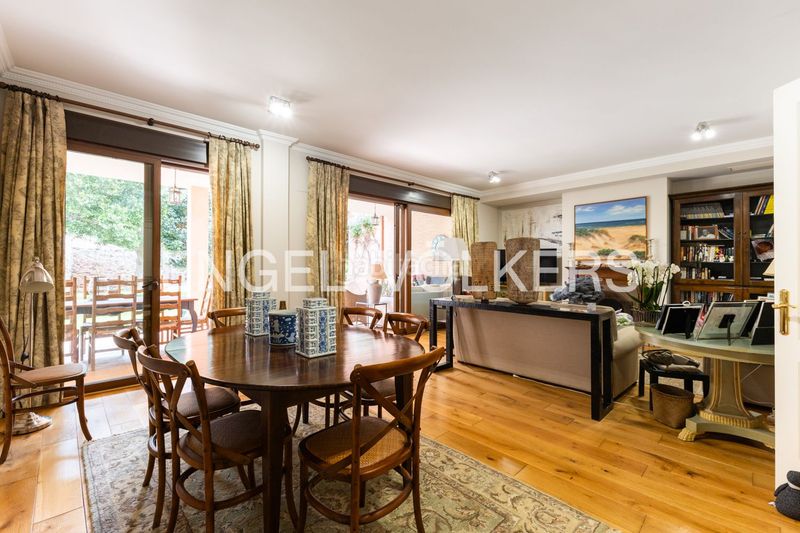 Foto d182e25a-9eb0-4864-bdcf-62c812860e13. Casa amb calefacció aparcament piscina a Faura