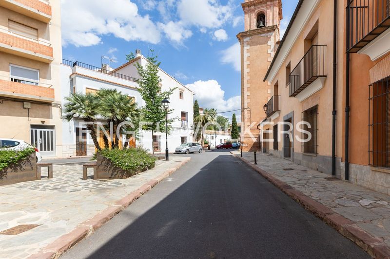 Foto ef9c22c1-1ddc-4777-a16b-9466c4256cae. Casa amb calefacció aparcament piscina a Faura