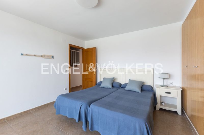 Foto b27ab06a-43b5-4599-a0ea-650b39945013. Casa amb calefacció aparcament a El Faro Cullera