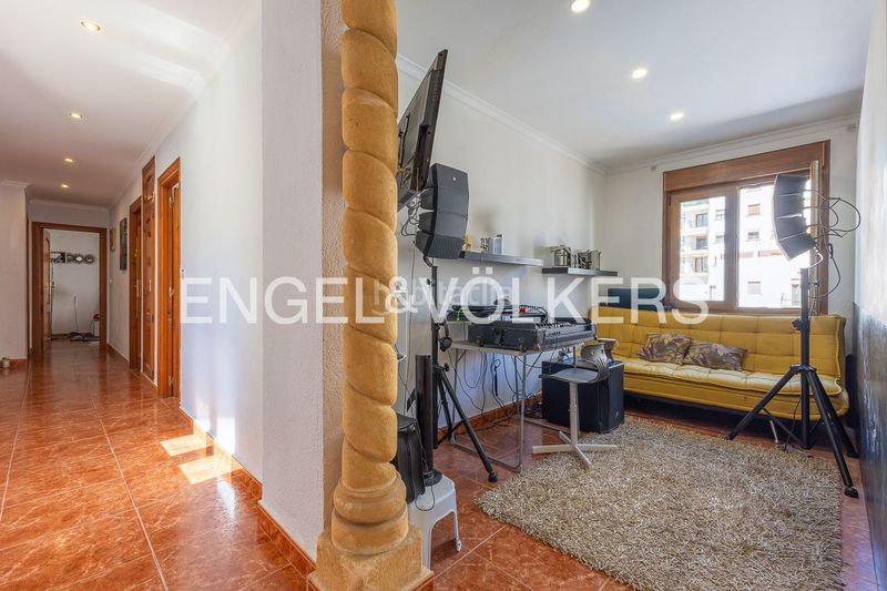 Foto 78dd94e9-97a8-4ba5-bd6e-3c0ecc963984. Piso excelente piso para inversión en Centro Ciudad Xàbia