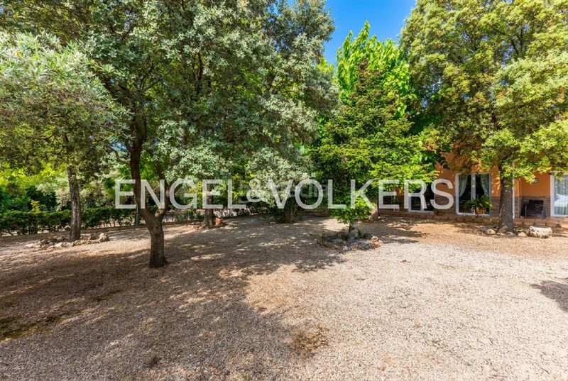 Foto a3a5a295-0b47-460e-ab8a-c14b4d91063c. Casa amb calefacció aparcament piscina a Enguera