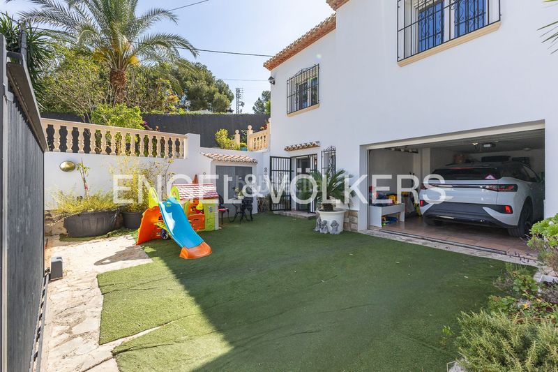 Foto 25b8c74d-6dad-457b-93d2-c9cec8e6ac27. Masia amb calefacció aparcament piscina a Cap Martí - El Tossalet - Pinomar Xàbia